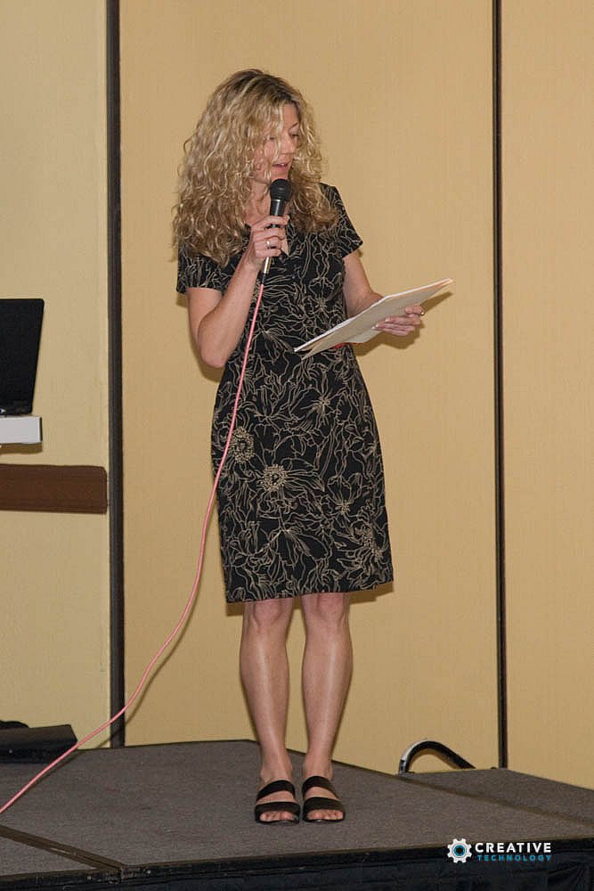 Sue Daniels introduces 2007 "Progressive" Scholarship - 2007 Annual Conference - St Thomas